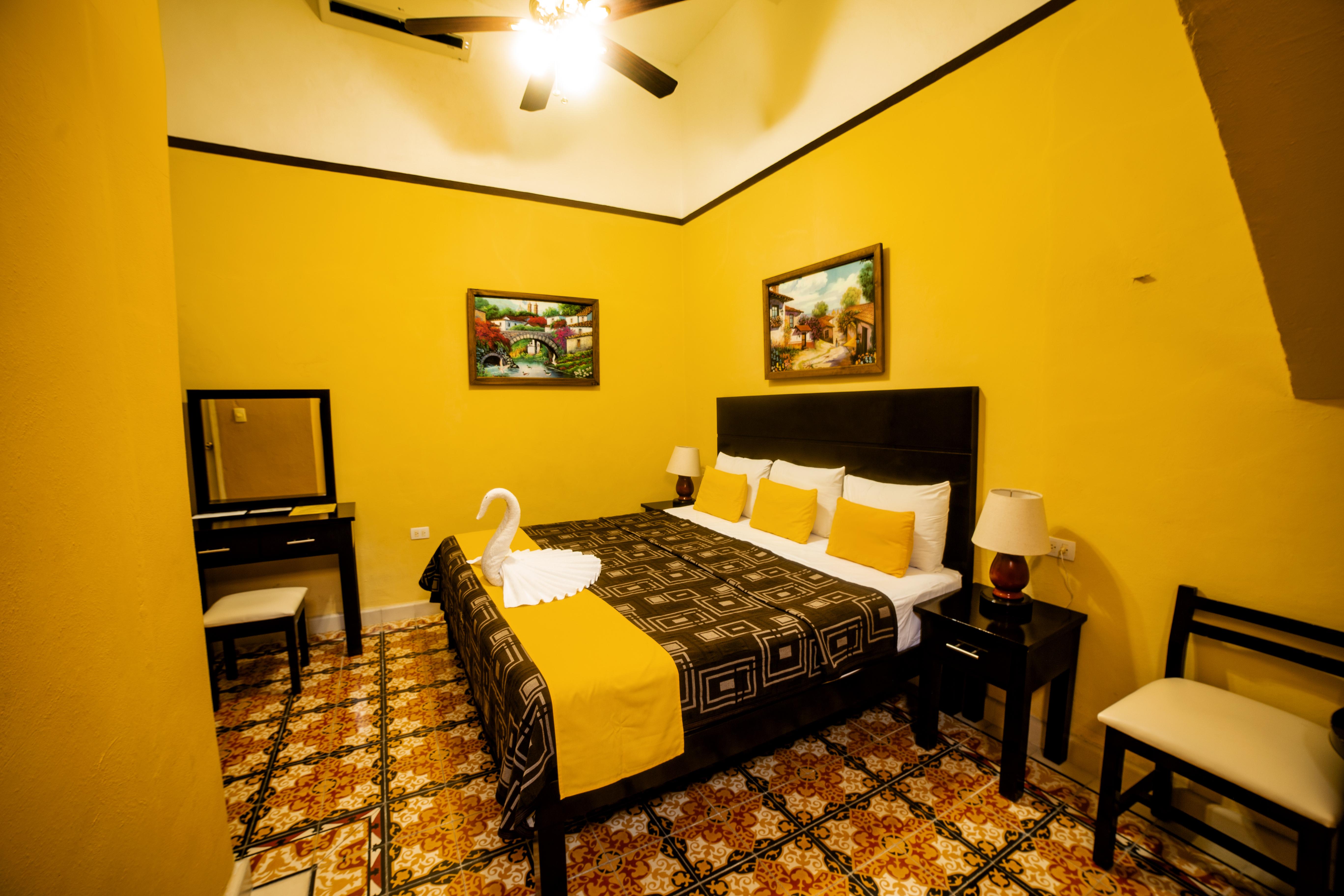 Hotel Del Peregrino Boutique Hotel Мерида Экстерьер фото