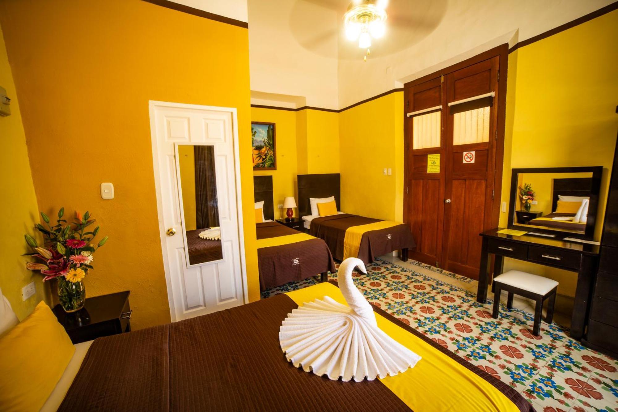 Hotel Del Peregrino Boutique Hotel Мерида Экстерьер фото