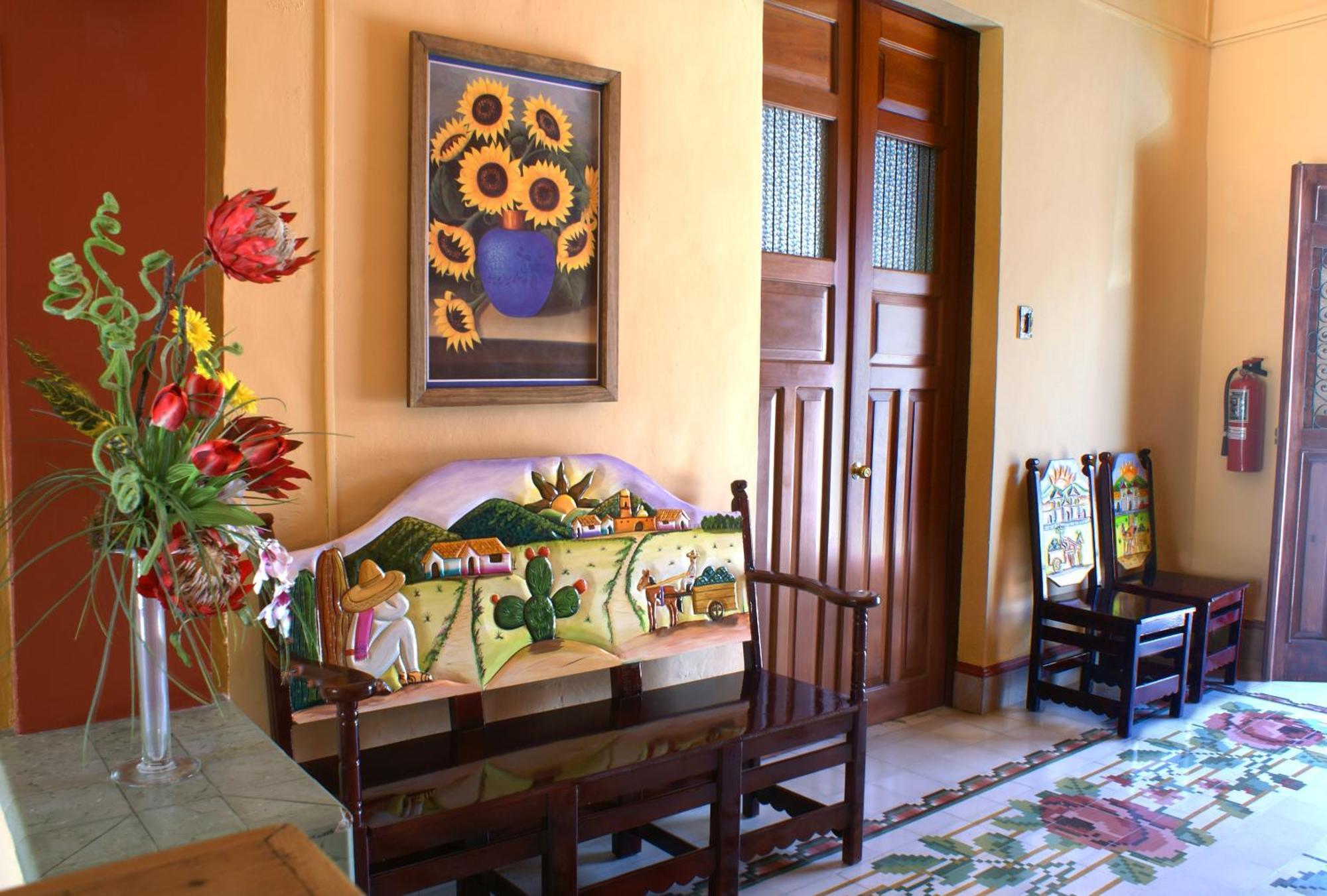 Hotel Del Peregrino Boutique Hotel Мерида Экстерьер фото
