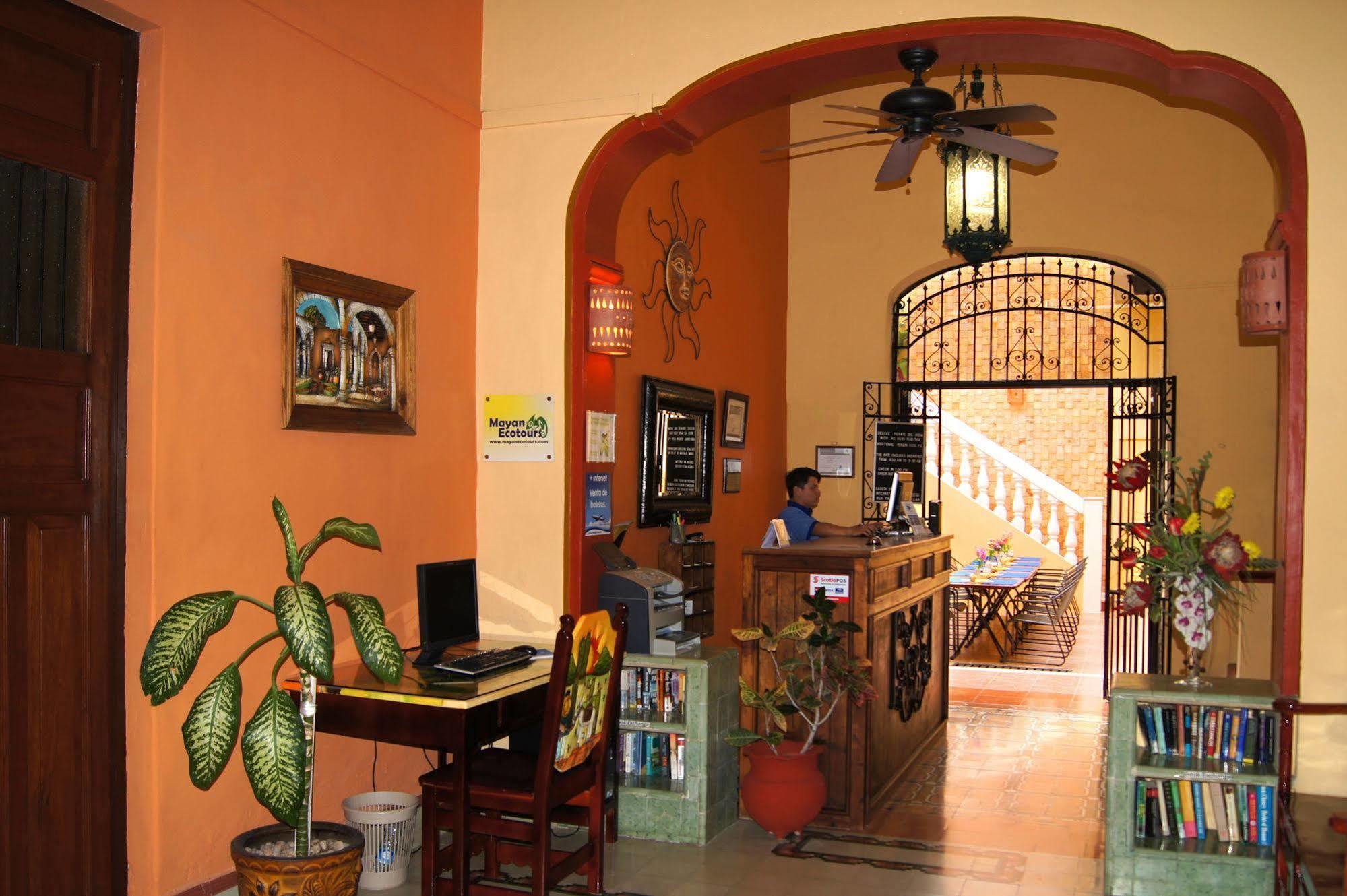 Hotel Del Peregrino Boutique Hotel Мерида Экстерьер фото